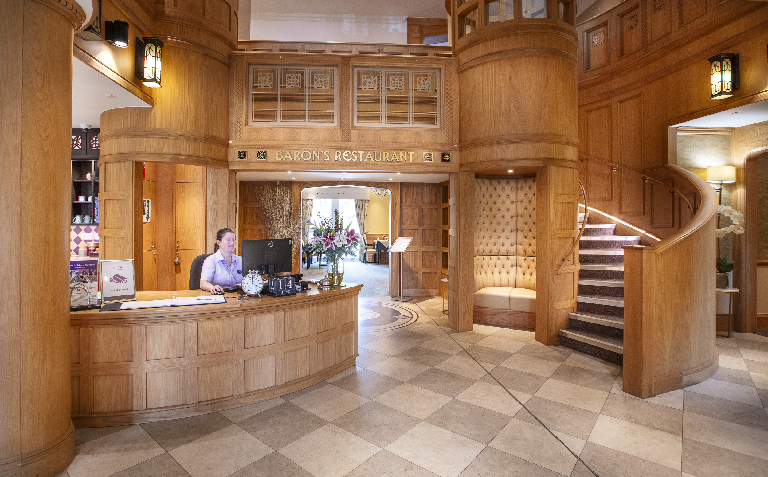 SIGNATURE_AT_REIGATE_GRANGE_072